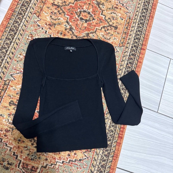 Emory Park Black Long Sleeve Crop Top - Picture 2 of 5